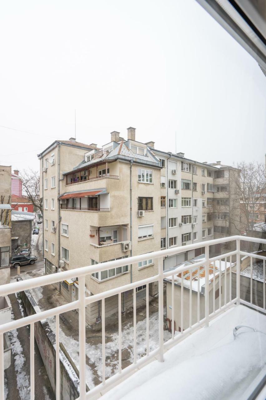 Apartment Doyran Ruse Bagian luar foto